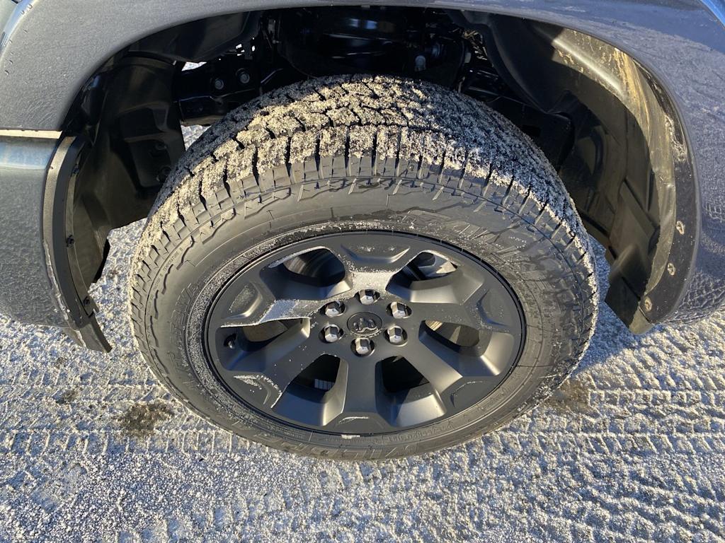 Thumbnail: 2026 RAM 1500 - 7