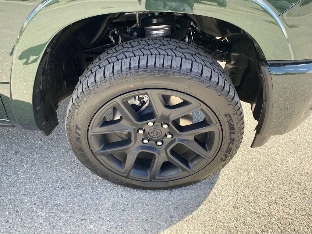 Thumbnail: 2026 RAM 1500 - 5