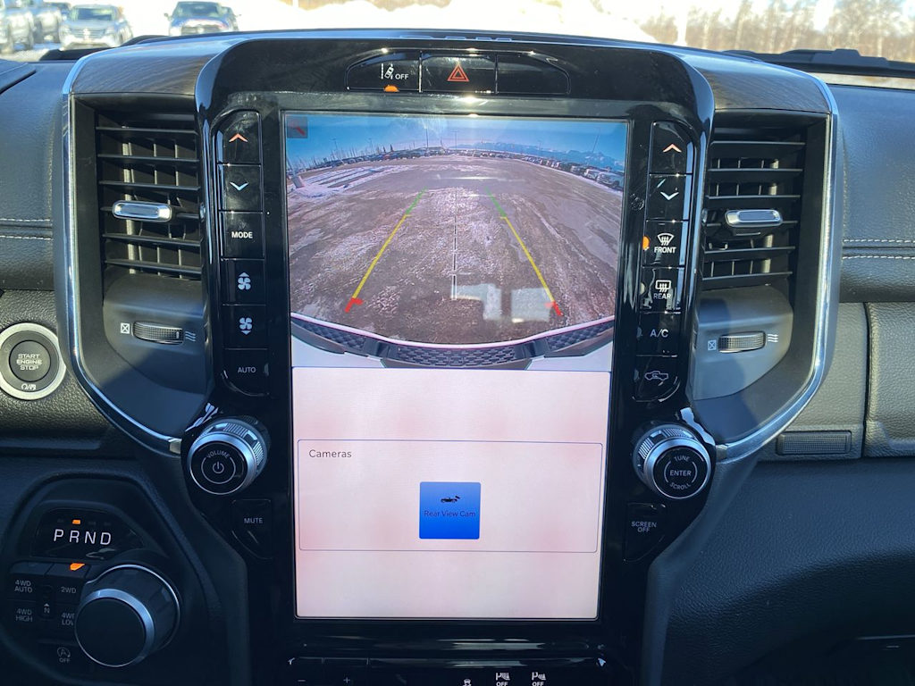 Thumbnail: 2025 RAM 1500 - 25