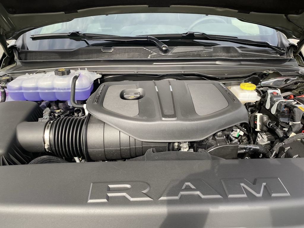 Thumbnail: 2026 RAM 1500 - 8