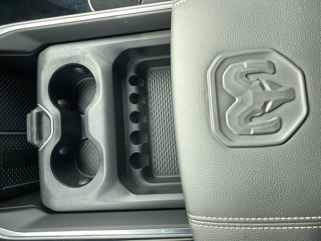 Thumbnail: 2026 RAM 1500 - 26