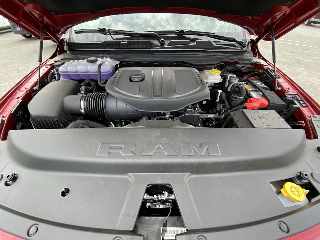 Thumbnail: 2026 RAM 1500 - 6