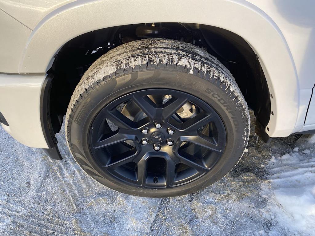 Thumbnail: 2026 RAM 1500 - 5