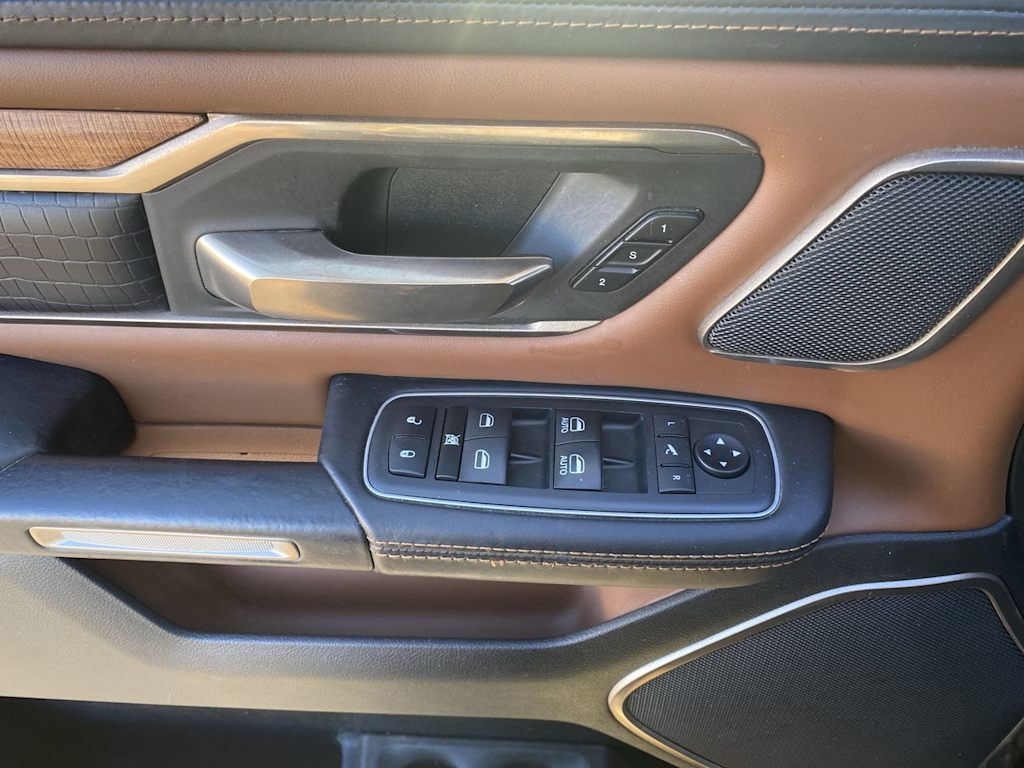 Thumbnail: 2020 RAM 1500 - 18