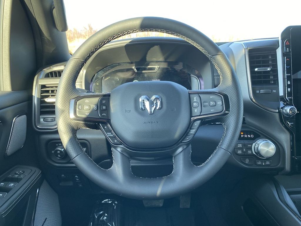 Thumbnail: 2025 RAM 1500 - 2