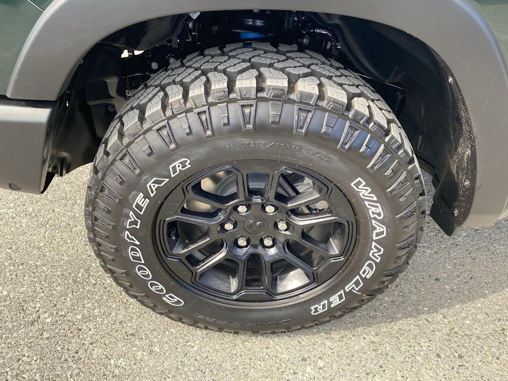 Thumbnail: 2026 RAM 1500 - 4