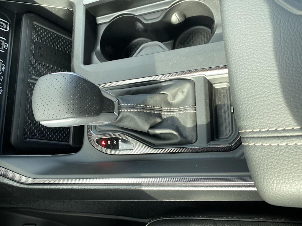 Thumbnail: 2026 RAM 1500 - 10