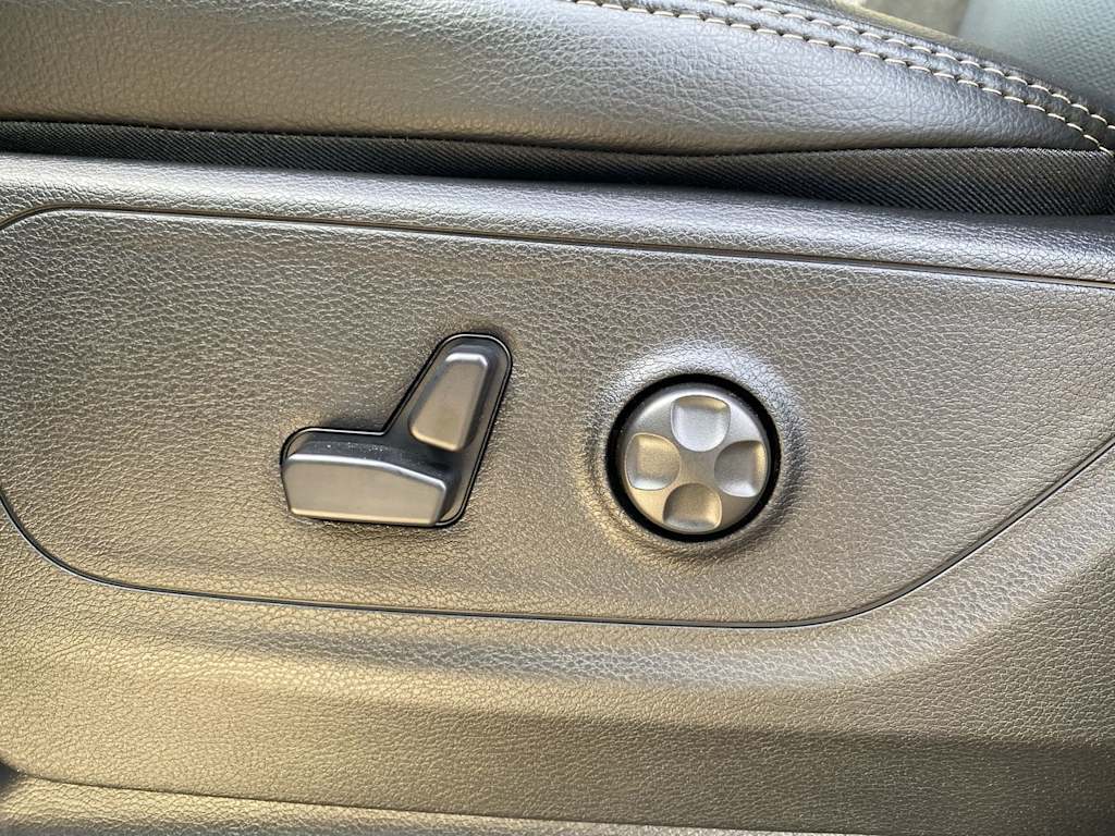 Thumbnail: 2026 RAM 1500 - 19