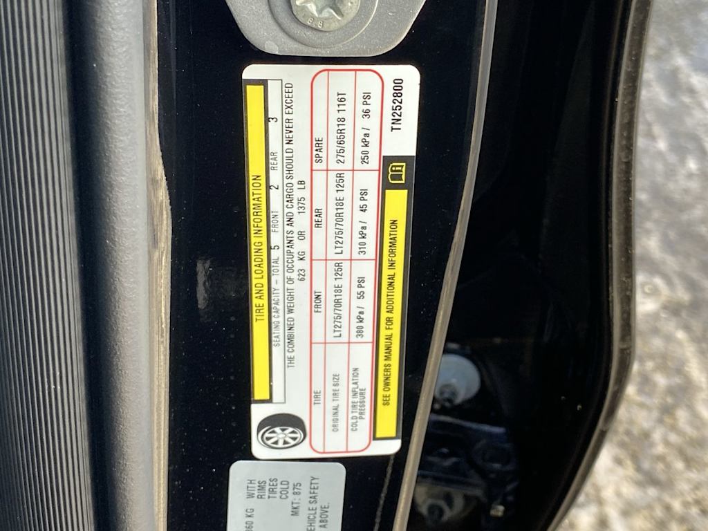 Thumbnail: 2026 RAM 1500 - 17