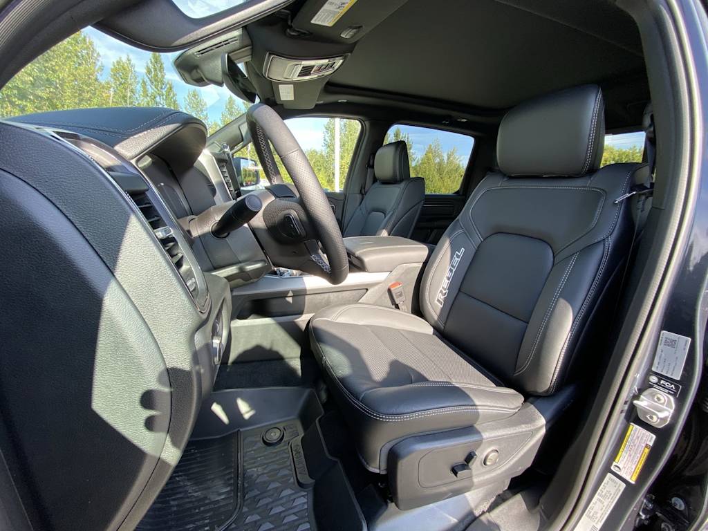 Thumbnail: 2026 RAM 1500 - 8