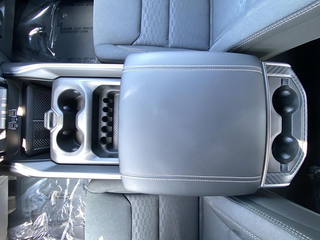 Thumbnail: 2026 RAM 1500 - 27