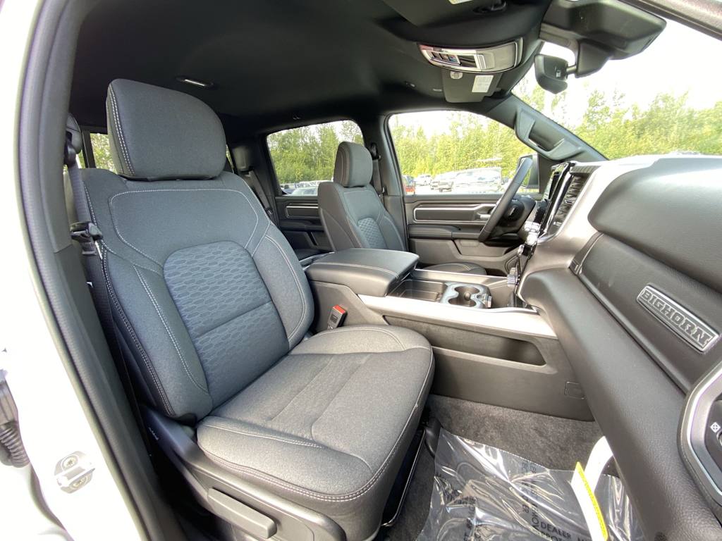 Thumbnail: 2026 RAM 1500 - 8