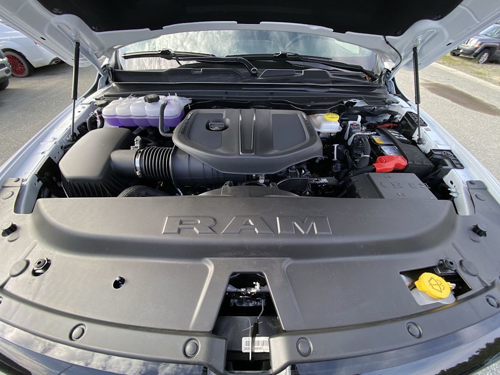 Thumbnail: 2026 RAM 1500 - 6