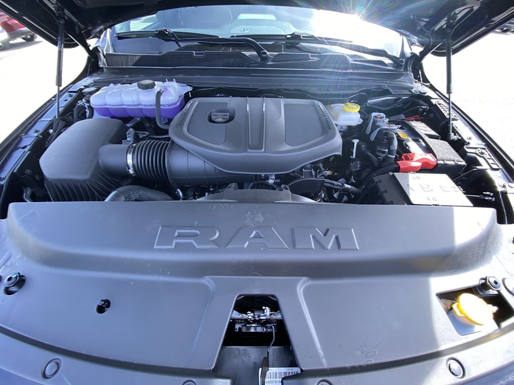 Thumbnail: 2026 RAM 1500 - 5