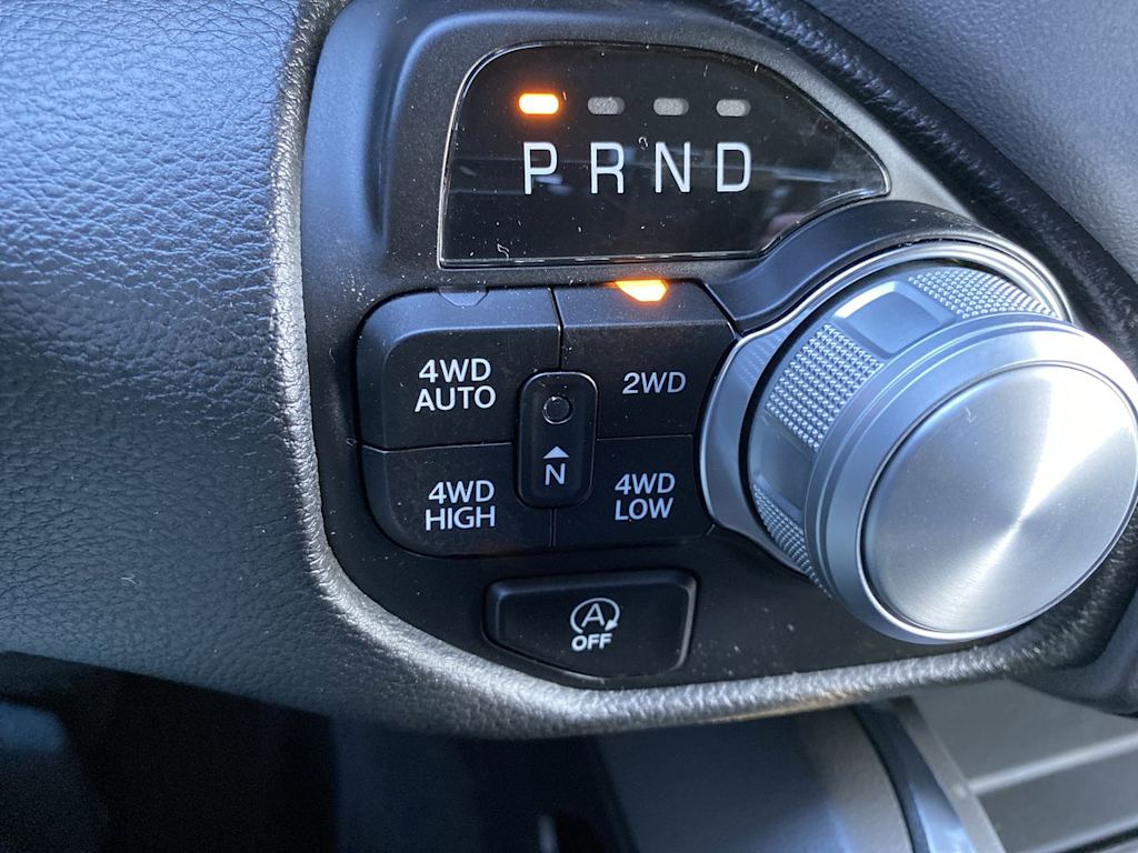 Thumbnail: 2024 RAM 1500 - 21