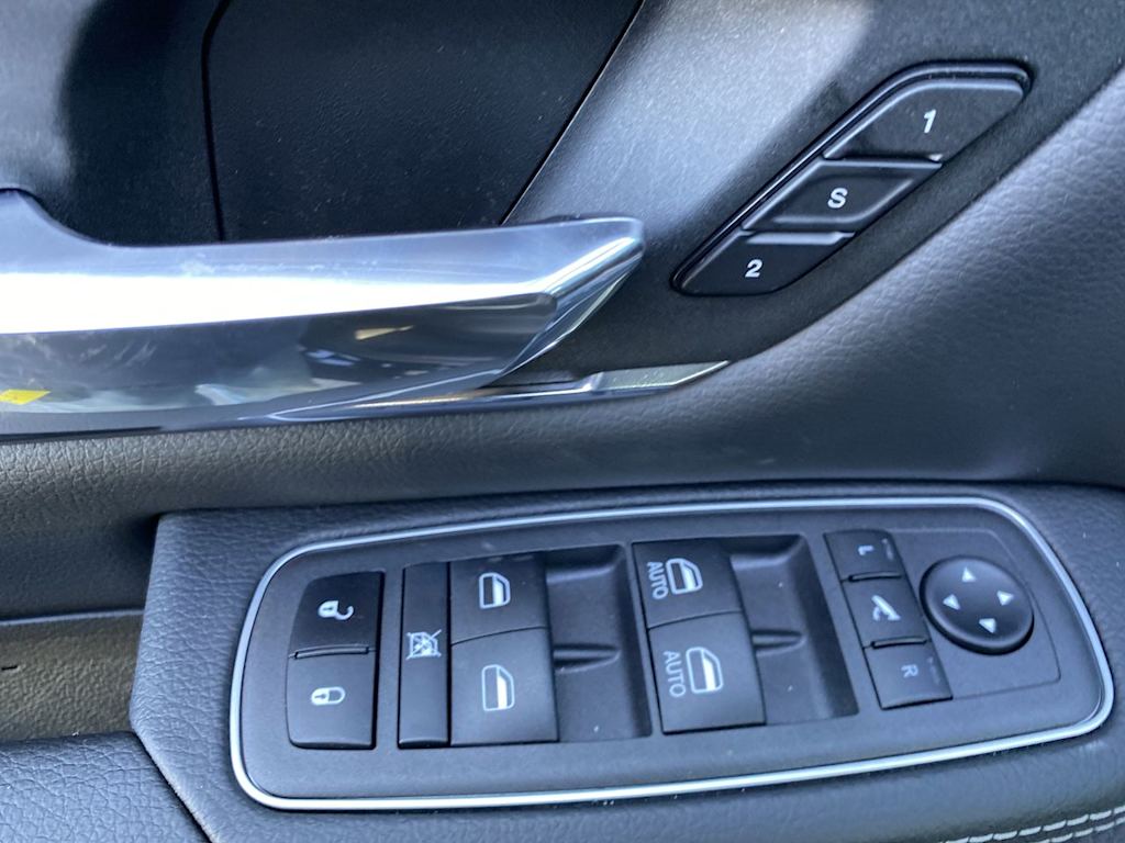 Thumbnail: 2024 RAM 1500 - 19