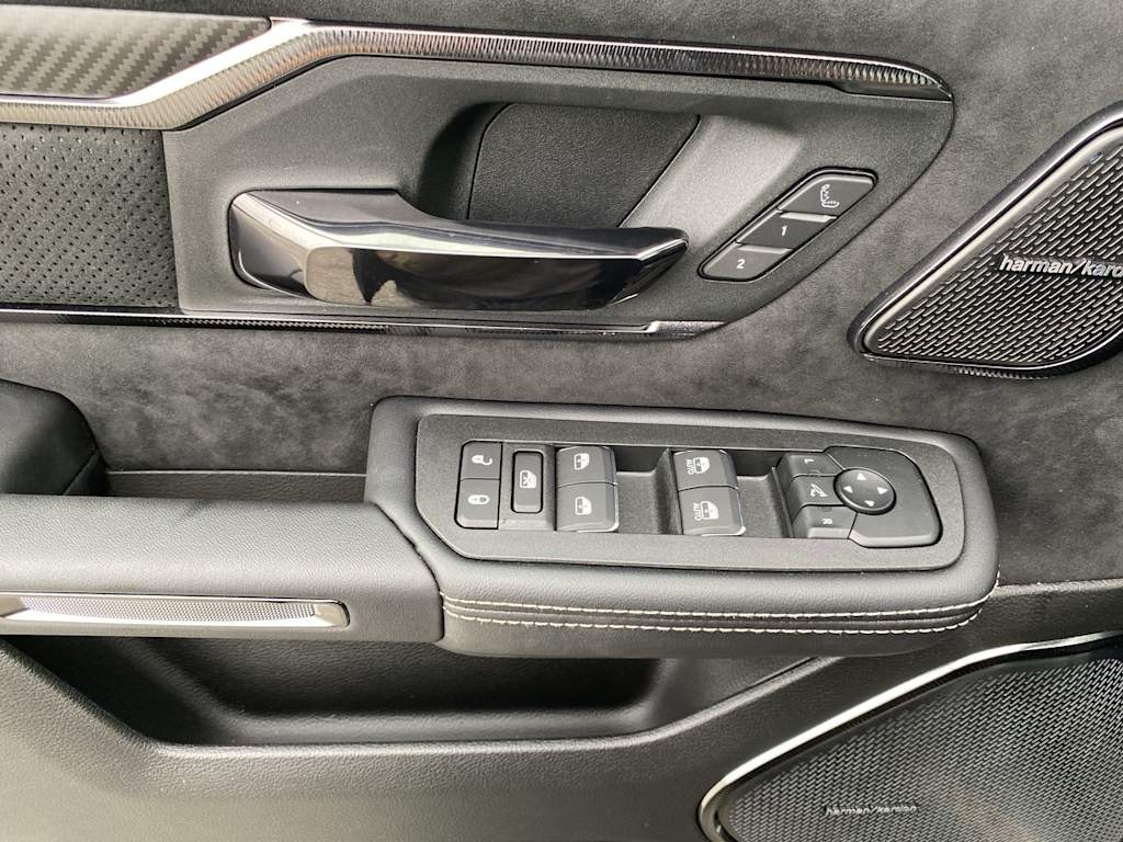 Thumbnail: 2026 RAM 1500 - 18