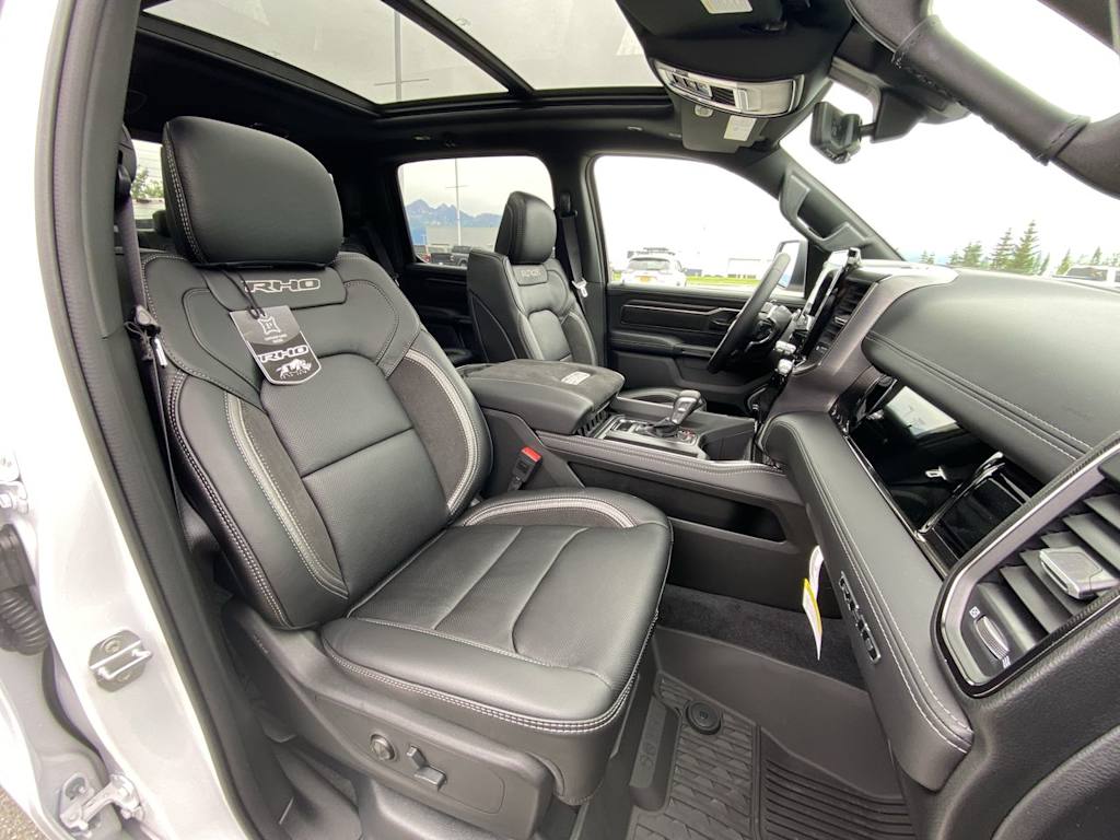 Thumbnail: 2026 RAM 1500 - 8