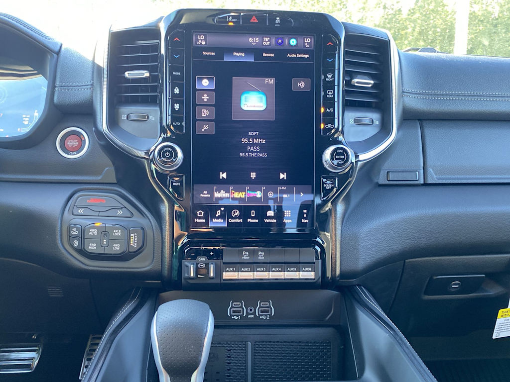 Thumbnail: 2026 RAM 1500 - 10