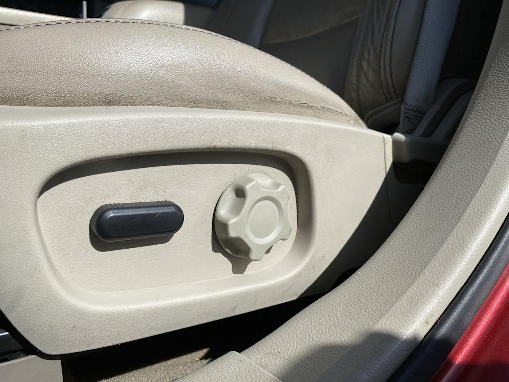 Thumbnail: 2012 Ford Taurus - 22
