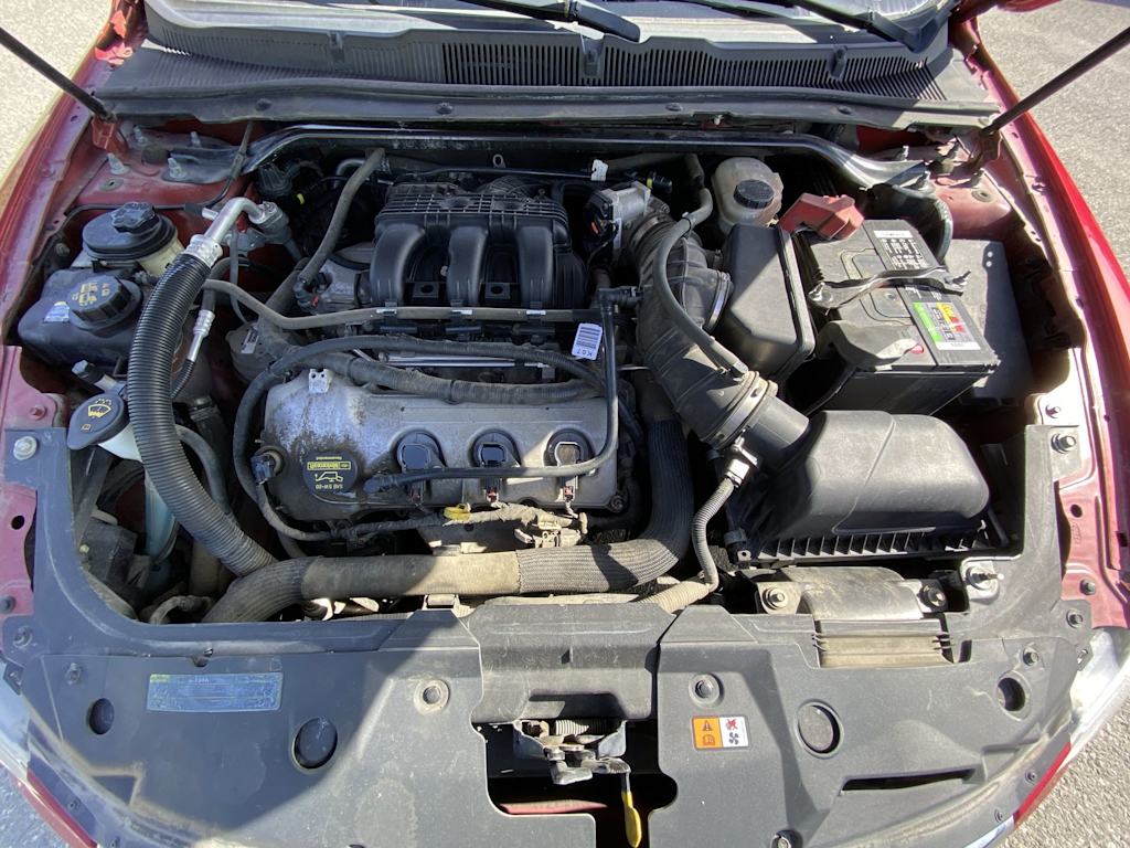 Thumbnail: 2012 Ford Taurus - 6