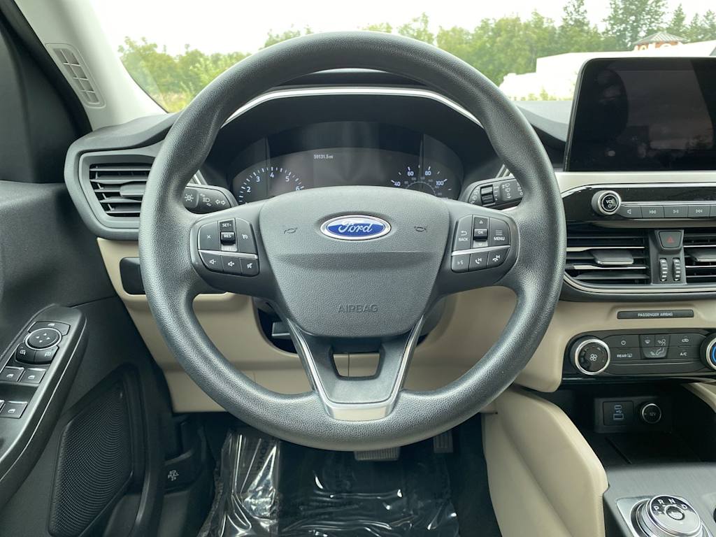 Thumbnail: 2021 Ford Escape - 2