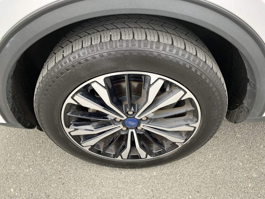 Thumbnail: 2021 Ford Escape - 6