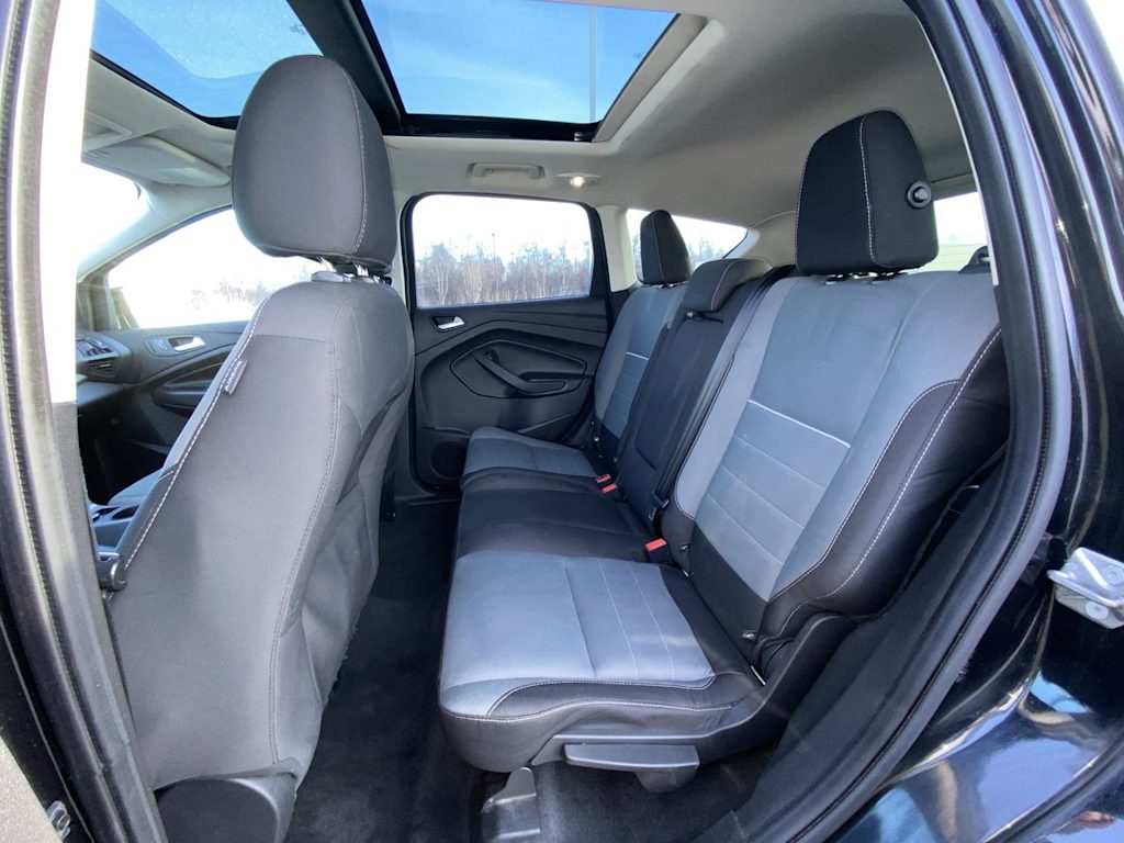 2015 Ford Escape SE 9