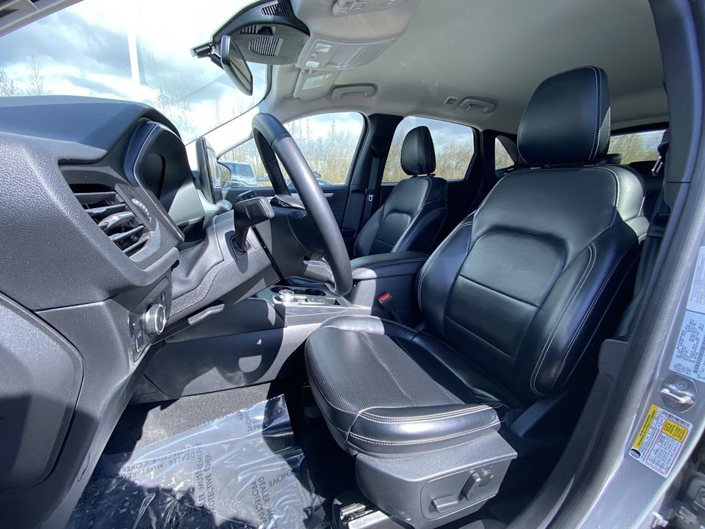 Thumbnail: 2024 Ford Escape - 8