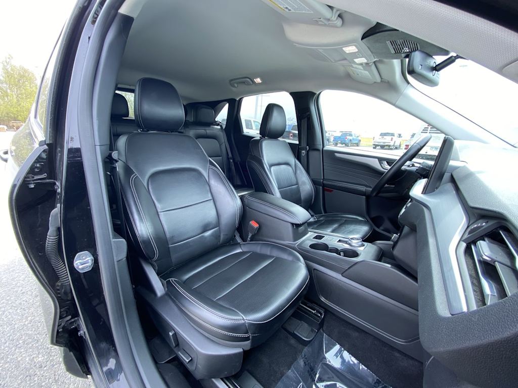 Thumbnail: 2024 Ford Escape - 8
