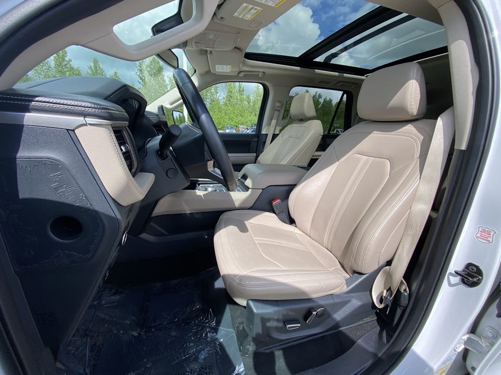Thumbnail: 2024 Ford Expedition - 8