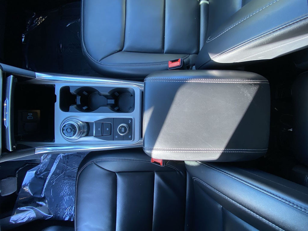 Thumbnail: 2023 Ford Explorer - 11