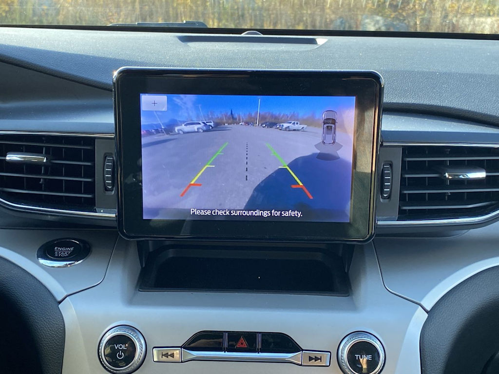 Thumbnail: 2023 Ford Explorer - 22