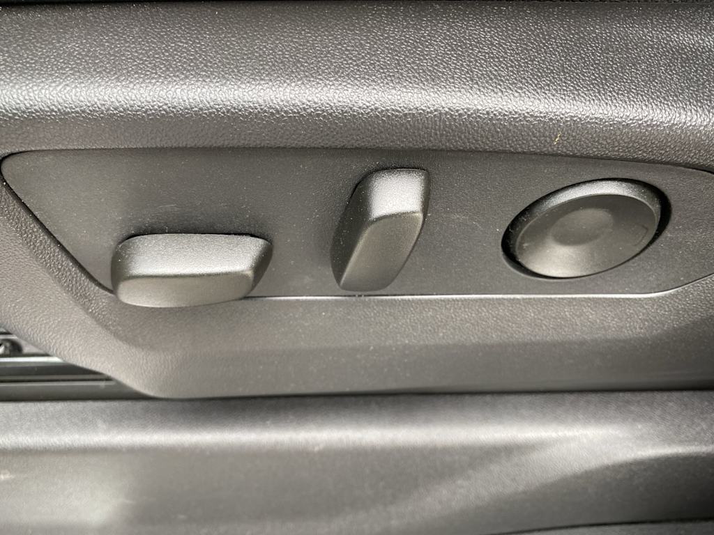 Thumbnail: 2024 Chevrolet Silverado 1500 - 19