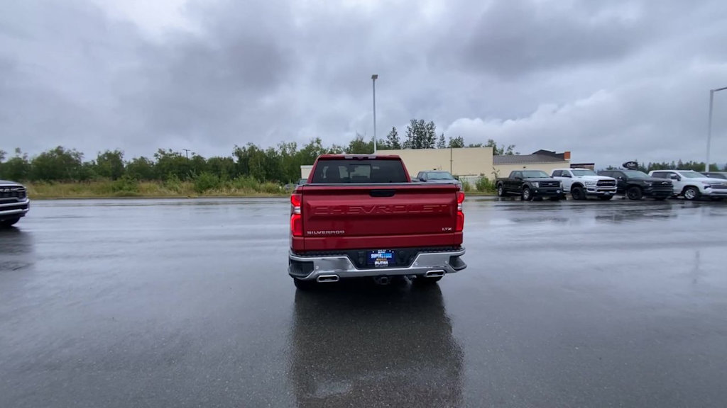 Thumbnail: 2023 Chevrolet Silverado 1500 - 19
