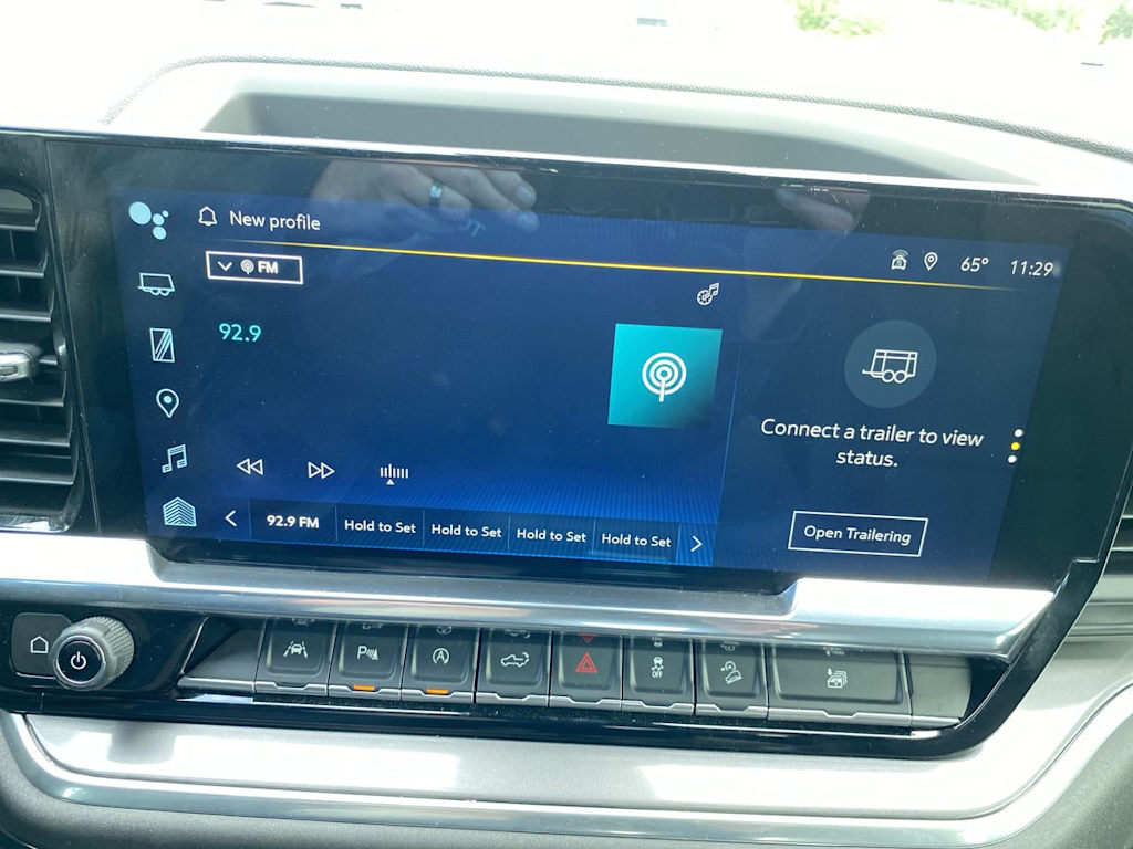 Thumbnail: 2024 Chevrolet Silverado 1500 - 20