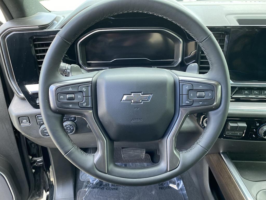 Thumbnail: 2024 Chevrolet Silverado 1500 - 2