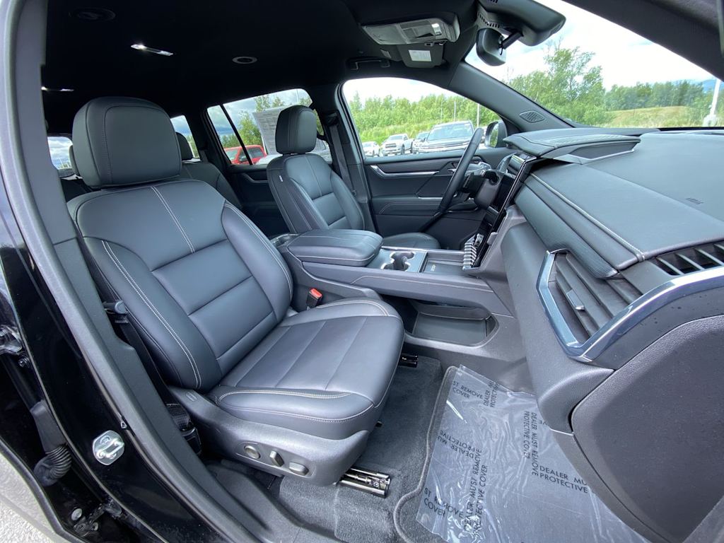 Thumbnail: 2024 GMC Acadia - 32