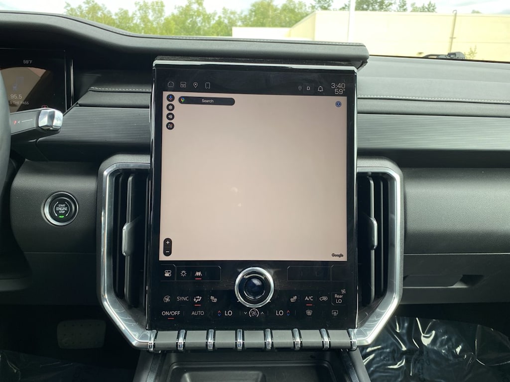 Thumbnail: 2024 GMC Acadia - 28