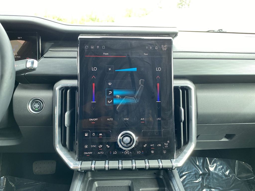 Thumbnail: 2024 GMC Acadia - 29