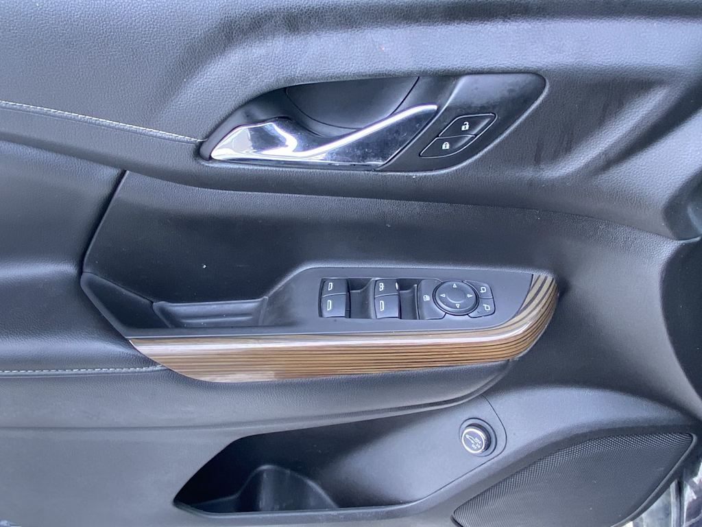 Thumbnail: 2019 GMC Acadia - 19