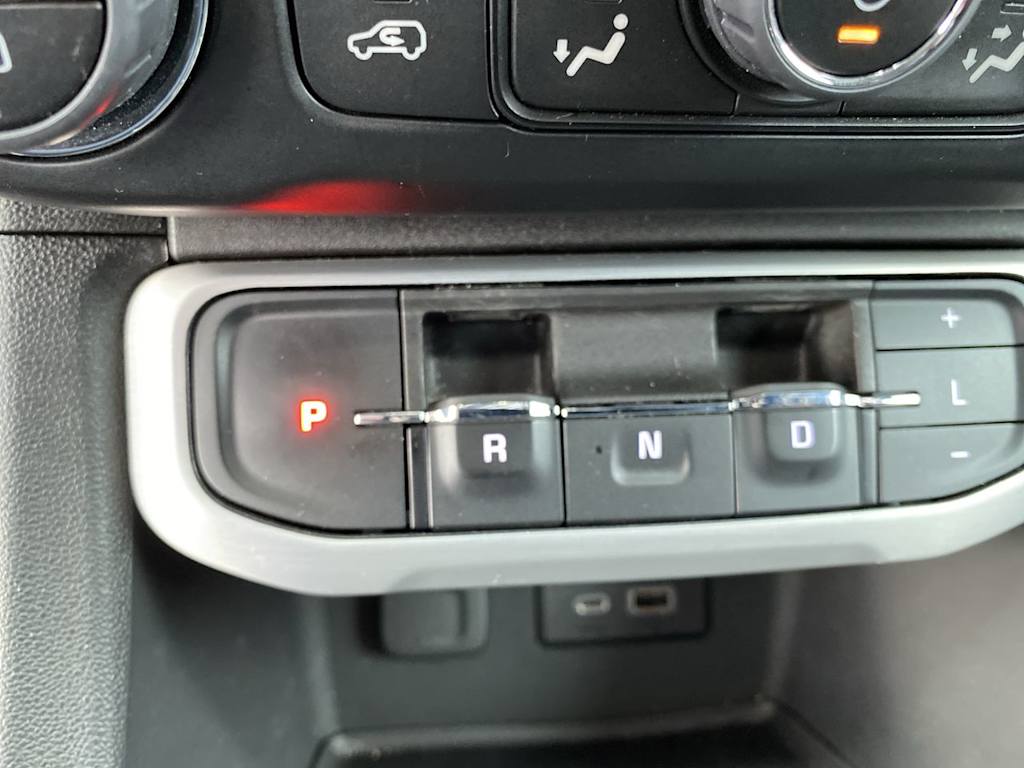 Thumbnail: 2023 GMC Acadia - 30