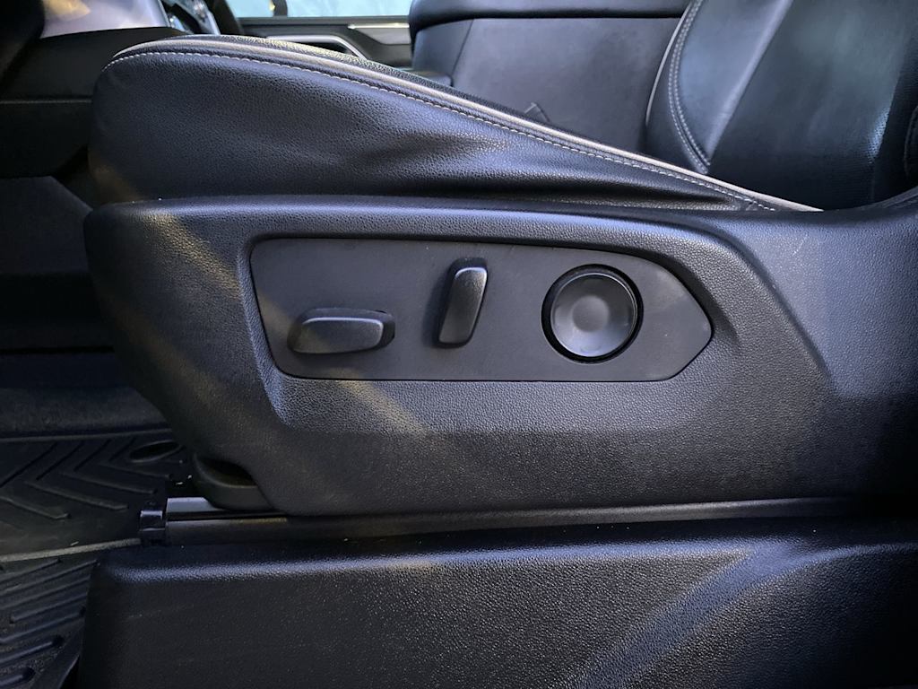 Thumbnail: 2021 GMC Yukon - 20