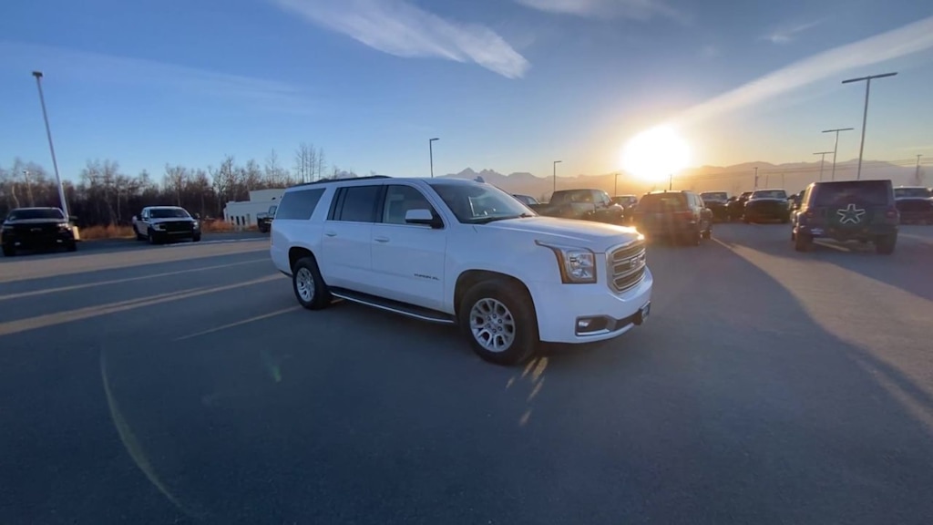 Thumbnail: 2020 GMC Yukon XL - 5