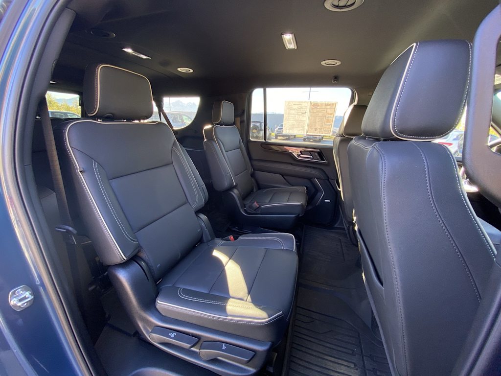 Thumbnail: 2026 GMC Yukon XL - 9