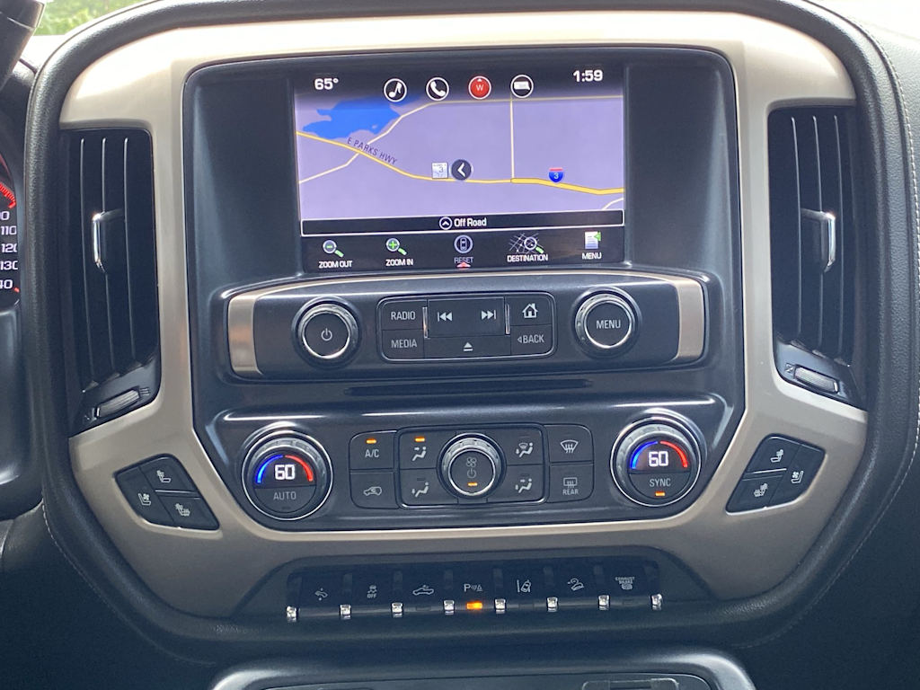 Thumbnail: 2016 GMC Sierra 2500 - 26