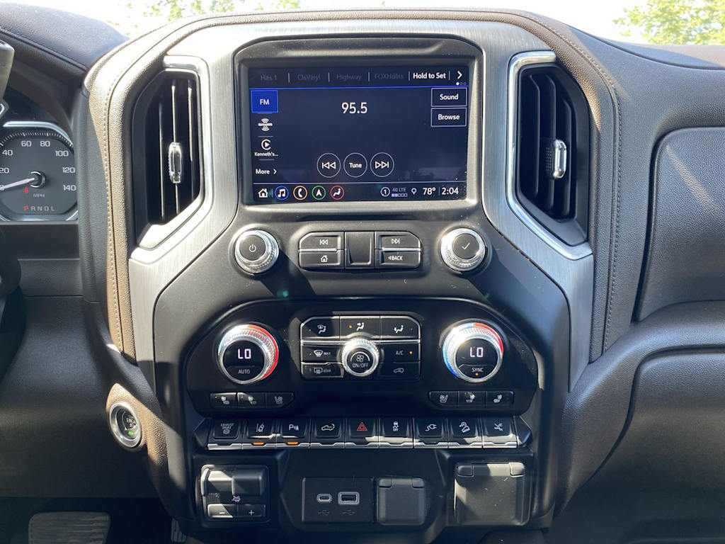 Thumbnail: 2023 GMC Sierra 3500 - 10