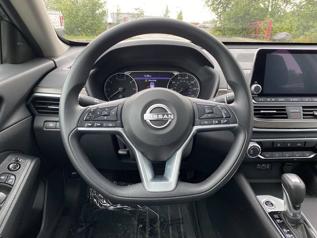 Thumbnail: 2025 Nissan Altima - 2
