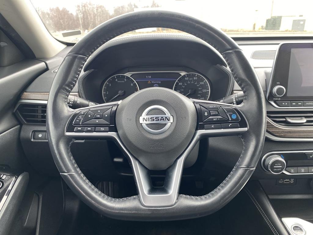Thumbnail: 2020 Nissan Altima - 3