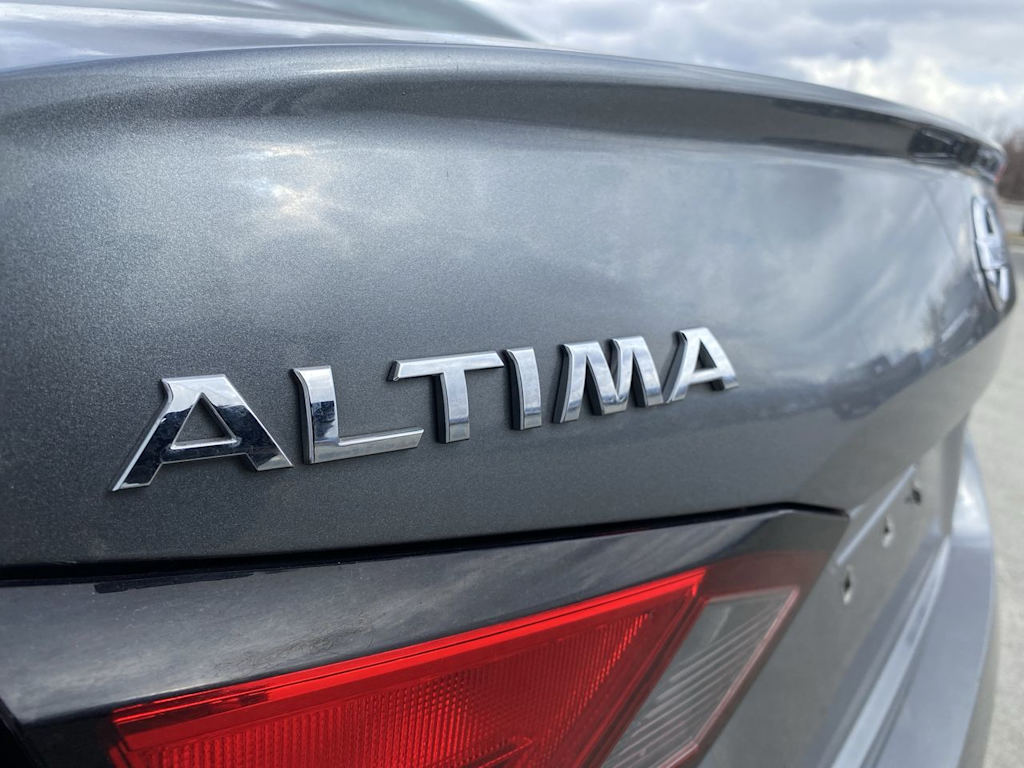 Thumbnail: 2020 Nissan Altima - 6